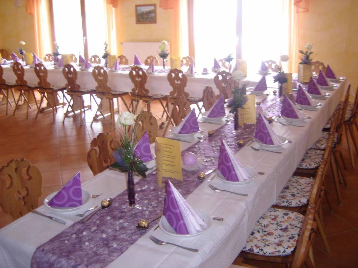 Rhoener Landhotel Haus Zur Wasserkuppe Ehrenberg  Εξωτερικό φωτογραφία